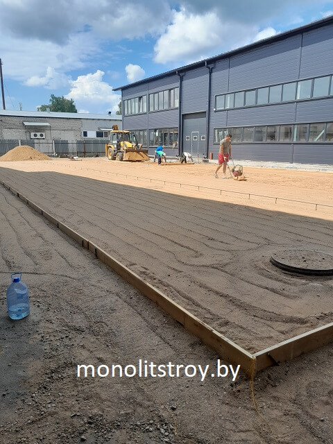 монолитная плита по грунту, фото